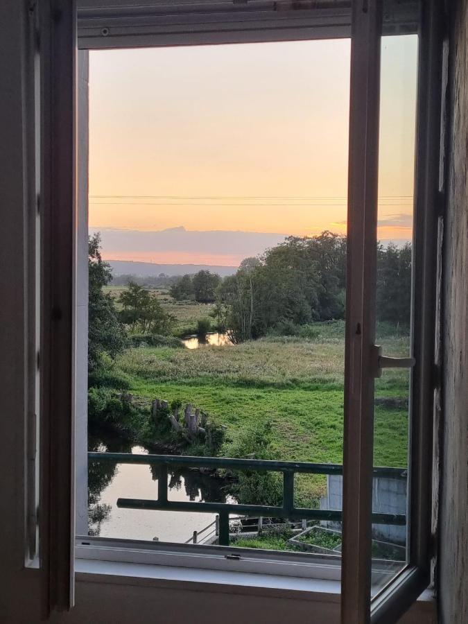 Corneville-sur-Risle Le Moulin De La Risle Bed & Breakfast エクステリア 写真